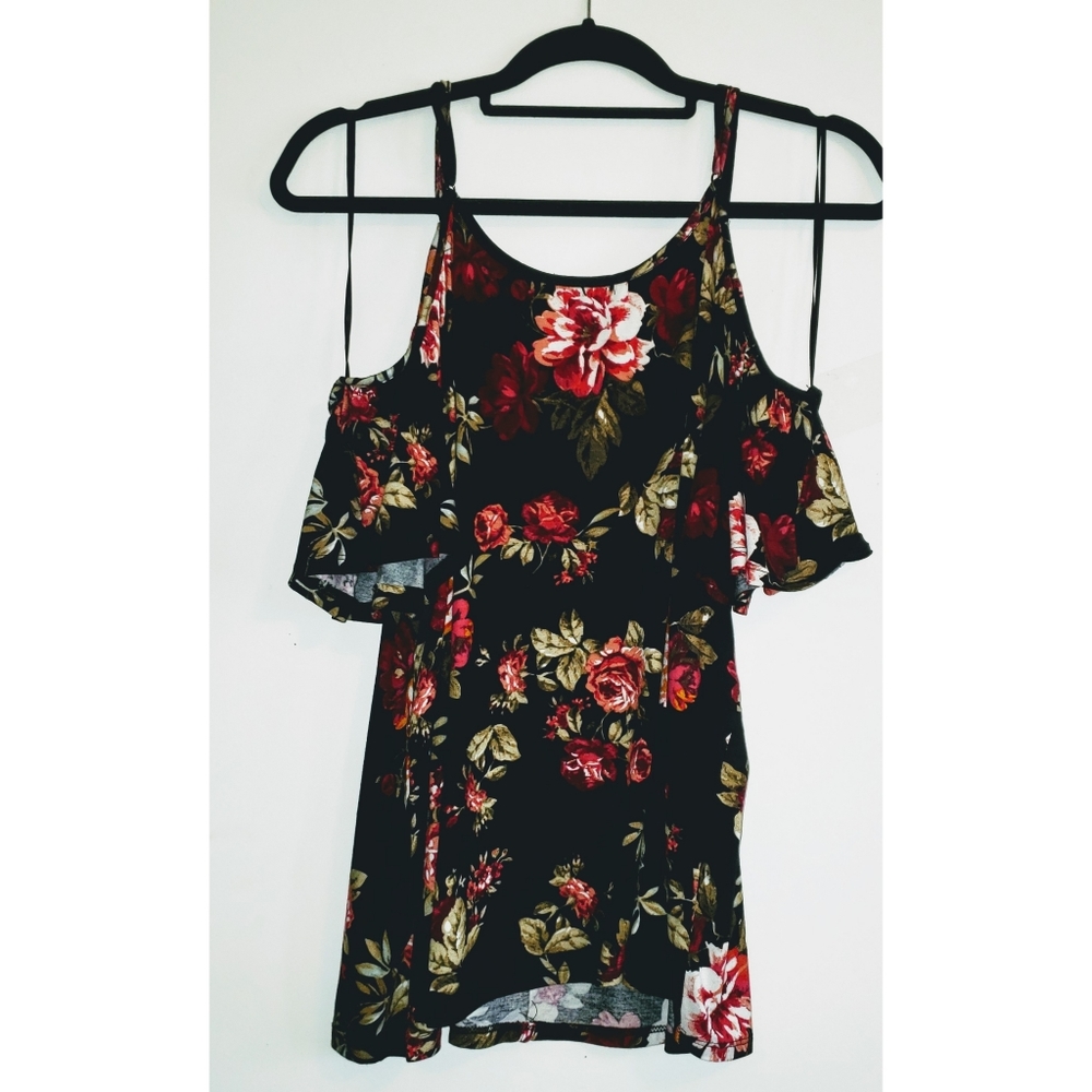 Fashion Nova So Fresh Cold Shoulder Top NWOT 1X - Picture 7 of 10
